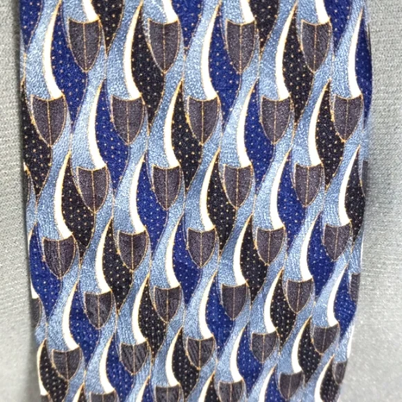 Zionetti Italian Silk Collection - Picture 5 of 6